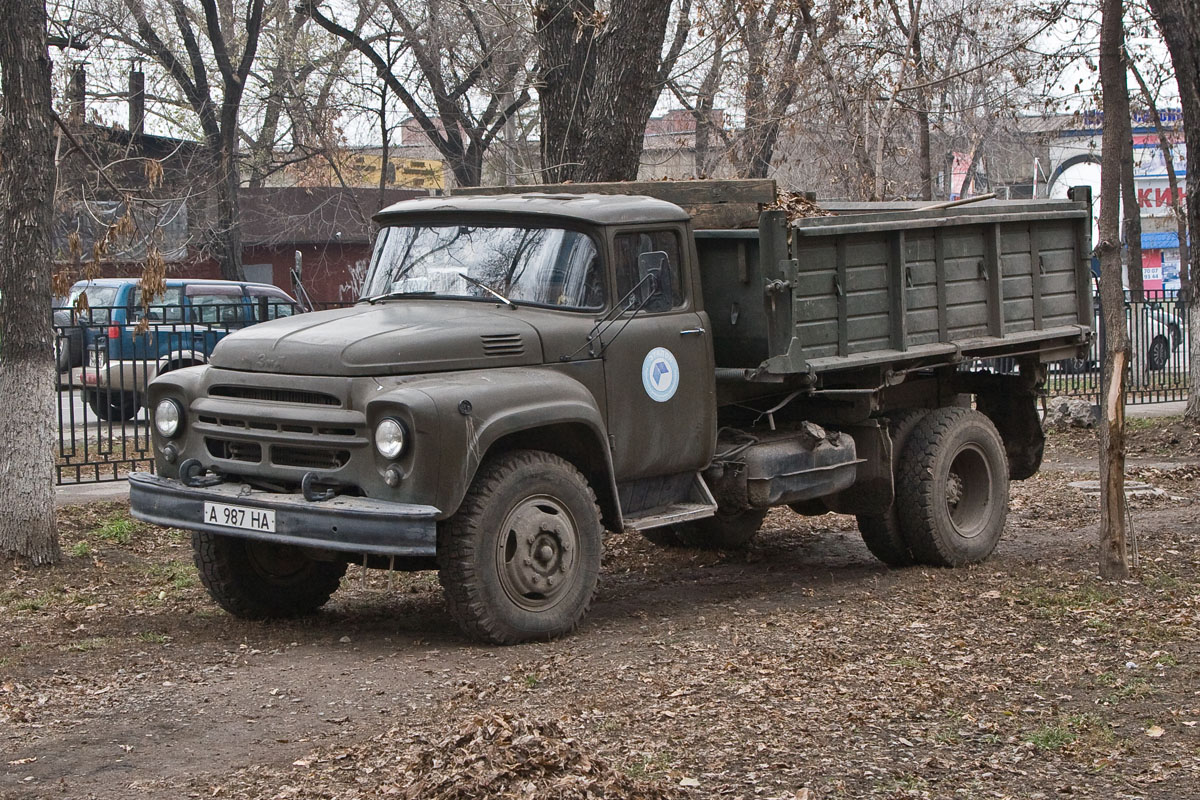 Алматы, № A 987 HA — ЗИЛ-130Б2