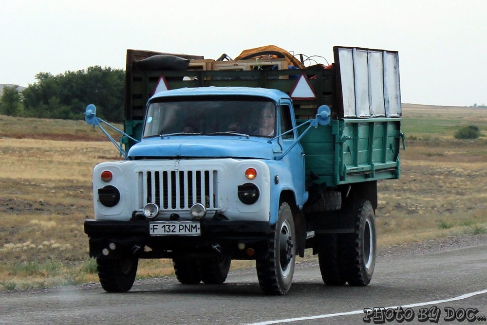 Восточно-Казахстанская область, № F 132 PNM — ГАЗ-53-14, ГАЗ-53-14-01
