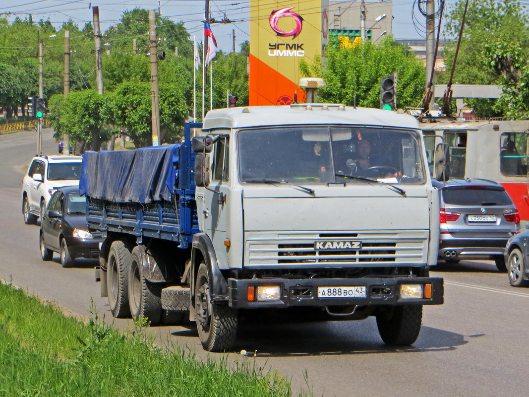 Кировская область, № А 888 ВО 43 — КамАЗ-53215 (общая модель)