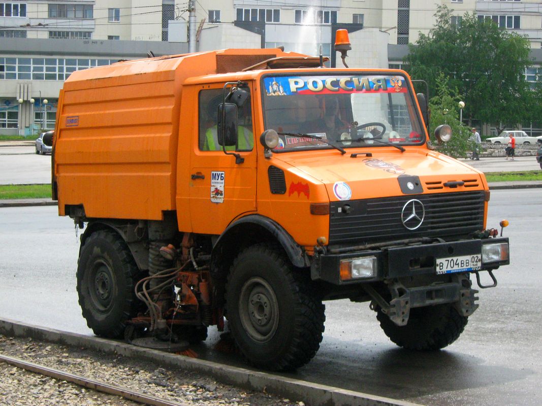 Башкортостан, № В 704 ВВ 02 — Mercedes-Benz Unimog U1400