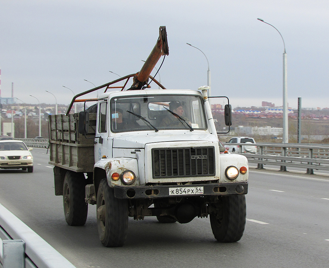 Новосибирская область, № К 854 РХ 54 — ГАЗ-33081 «Садко»