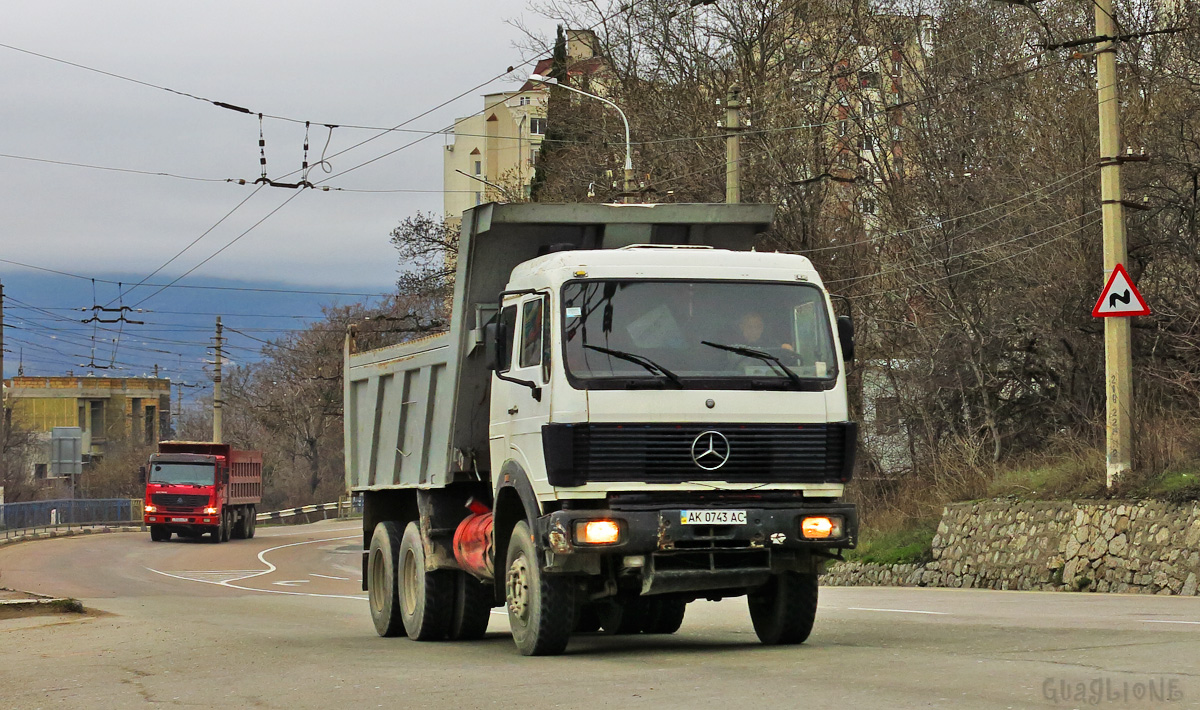 Крым, № АК 0743 АС — Mercedes-Benz NG (общ. мод.)