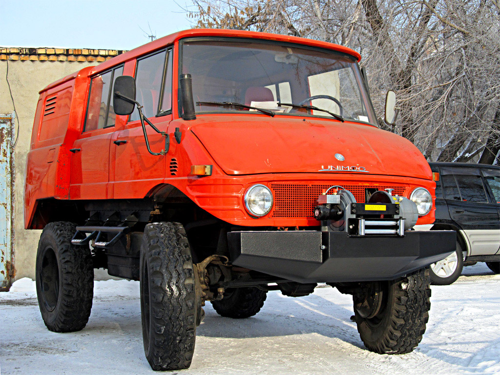 Алтайский край, № А 174 УО 99 — Mercedes-Benz Unimog (общ.м)