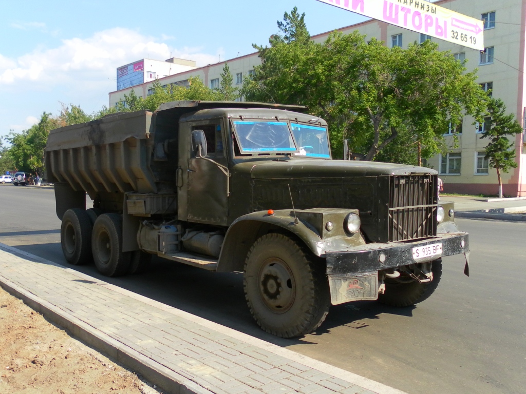 Павлодарская область, № S 935 BF — КрАЗ-256Б1