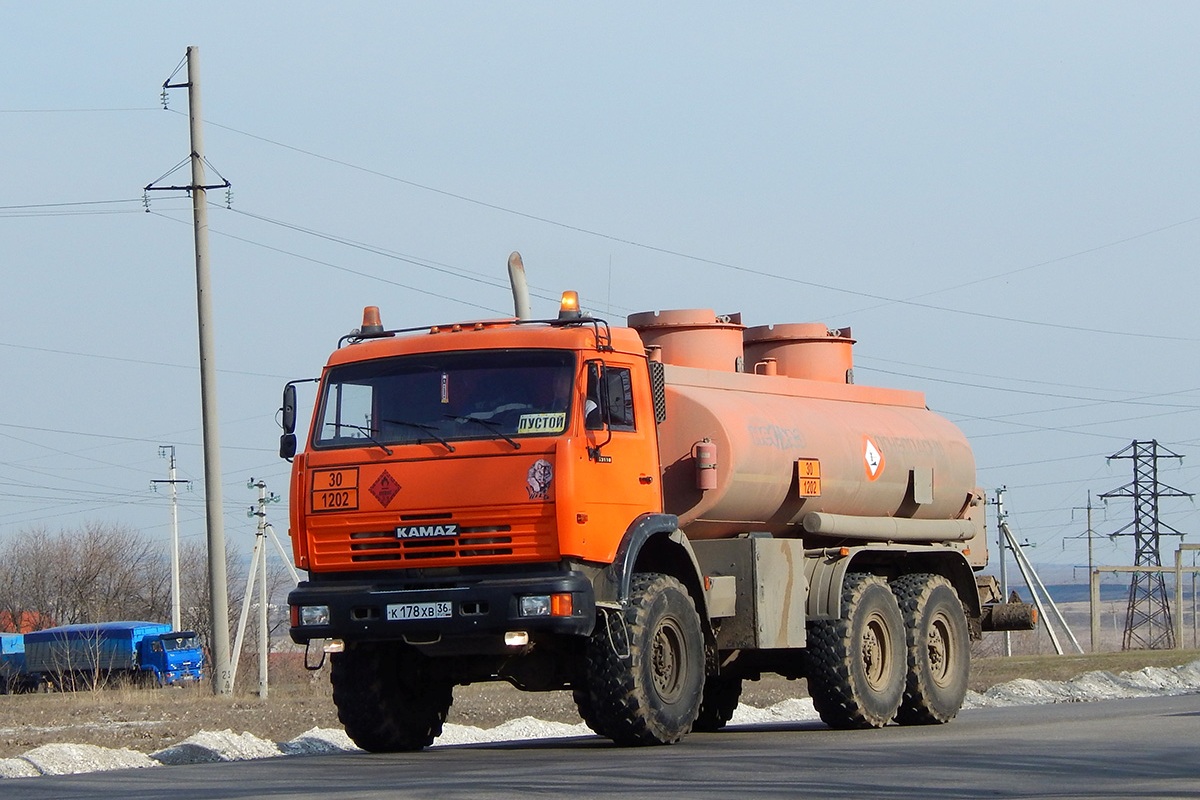Воронежская область, № К 178 ХВ 36 — КамАЗ-43118 (общая модель)
