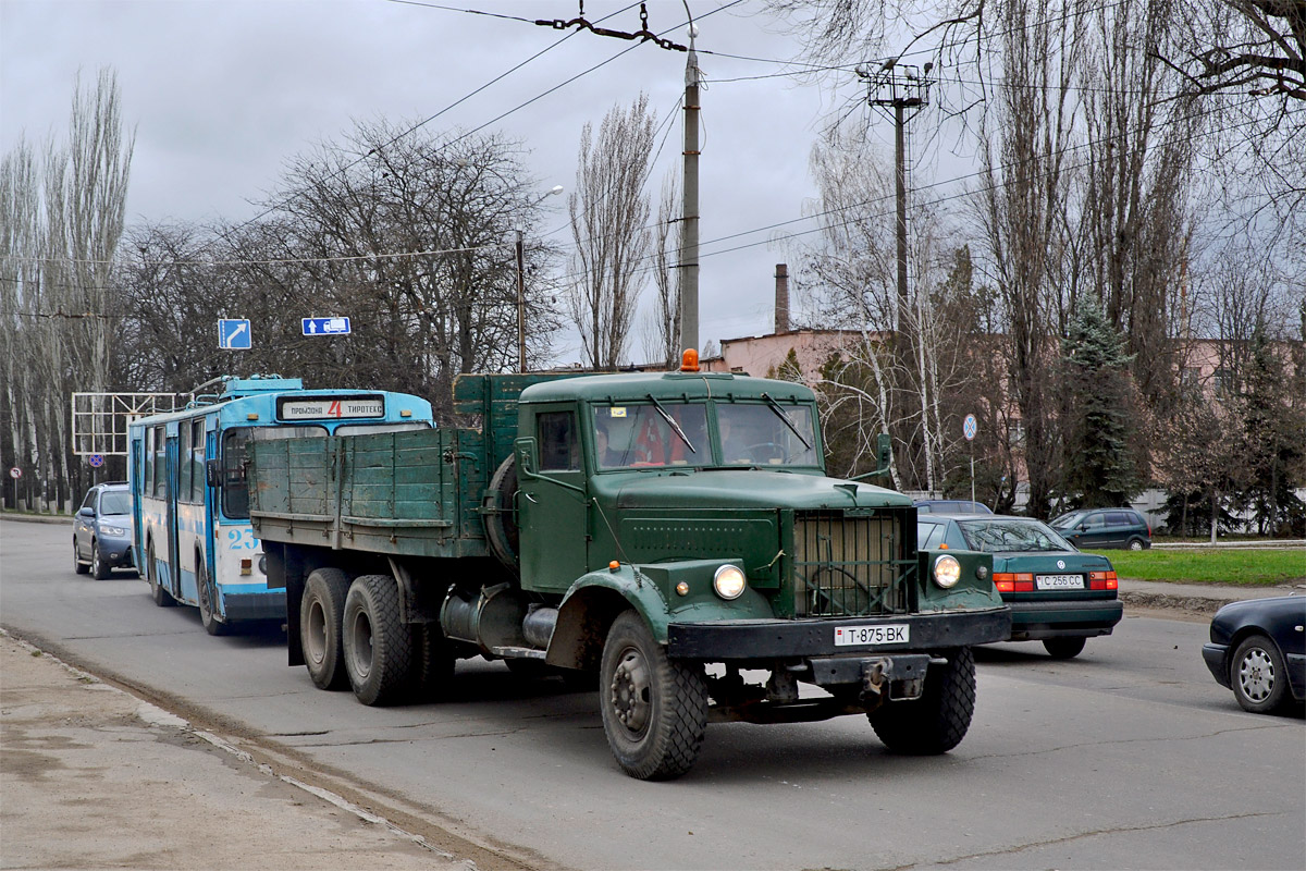 Молдавия, № Т 875 ВК — КрАЗ-257Б1