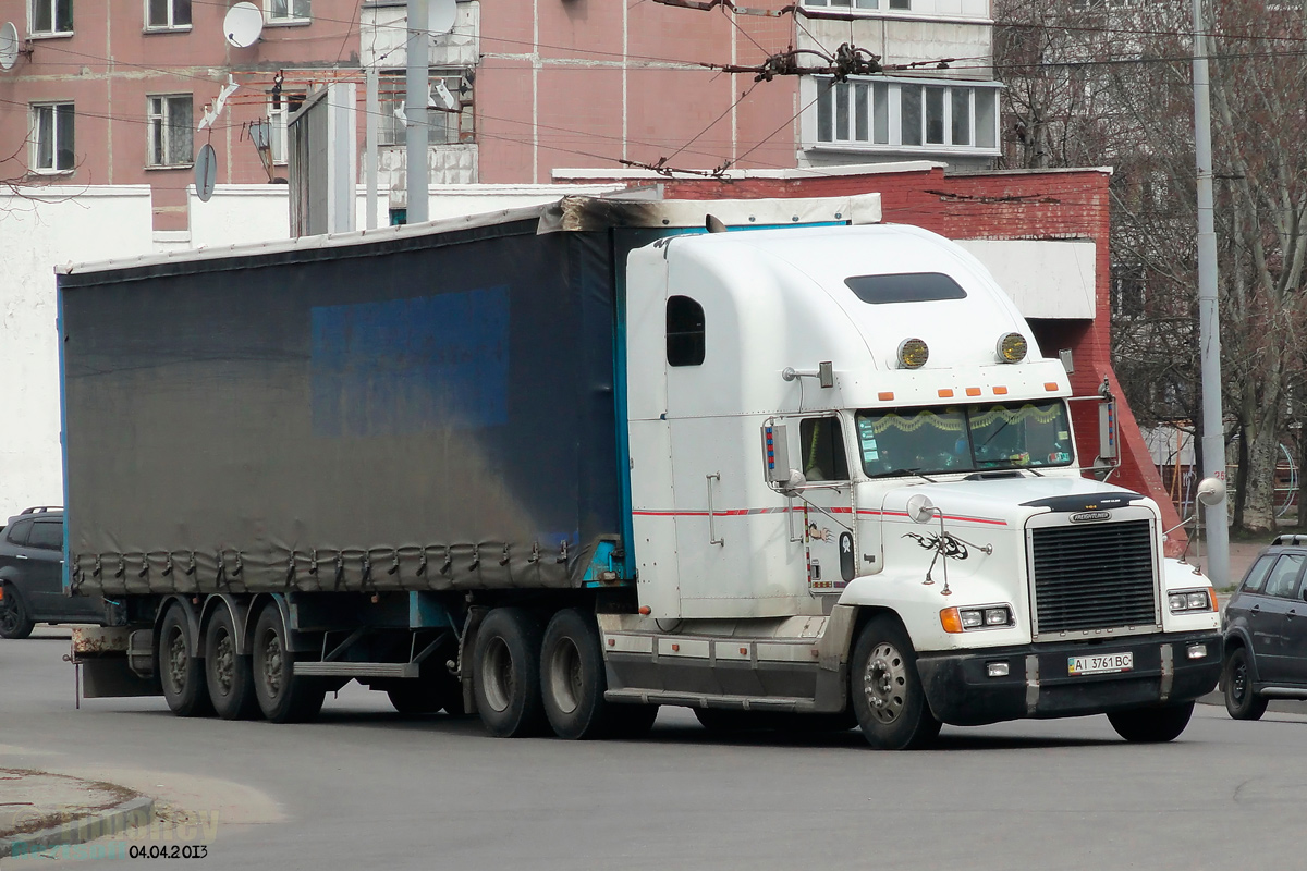 Киевская область, № АІ 3761 ВС — Freightliner FLD 120
