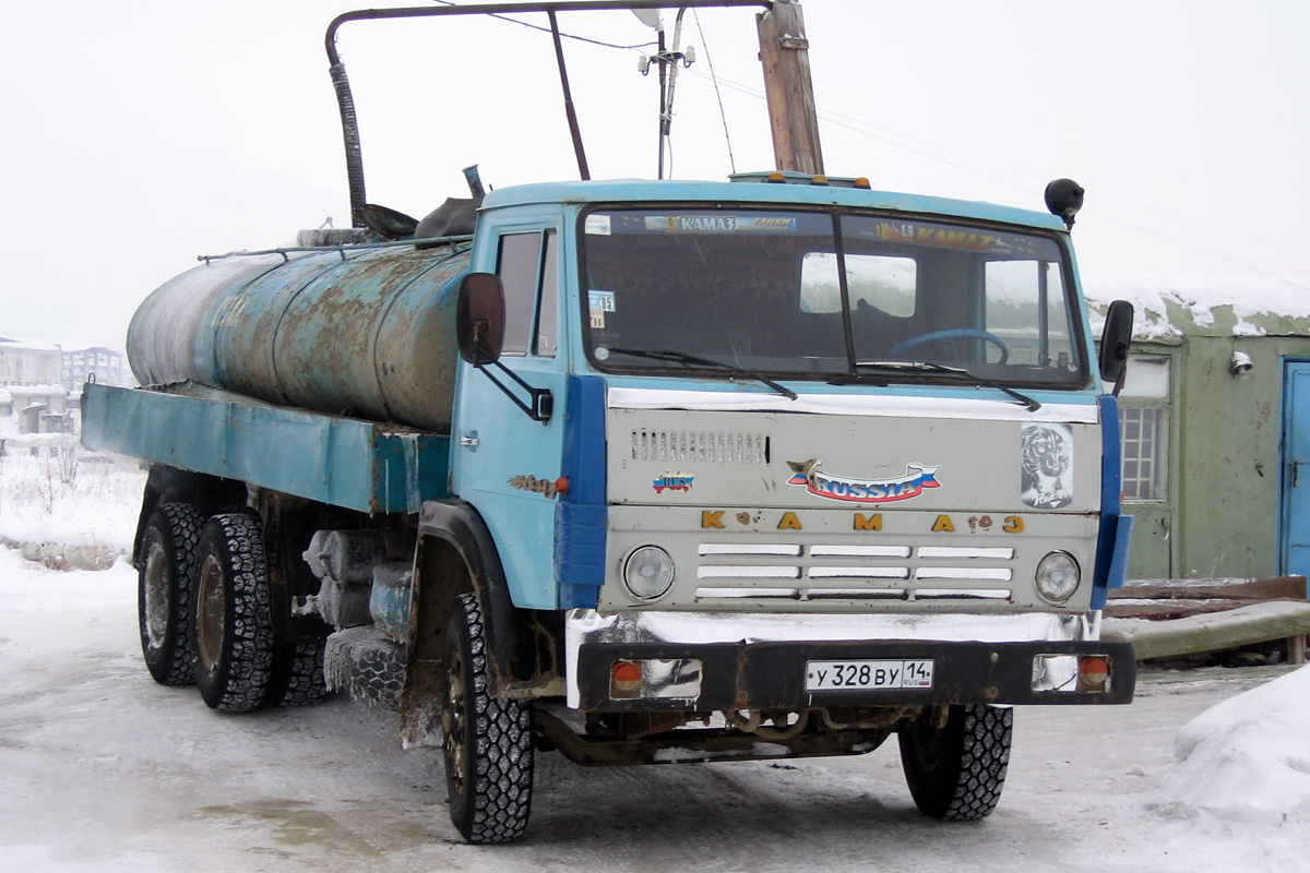 Саха (Якутия), № У 328 ВУ 14 — КамАЗ-53213