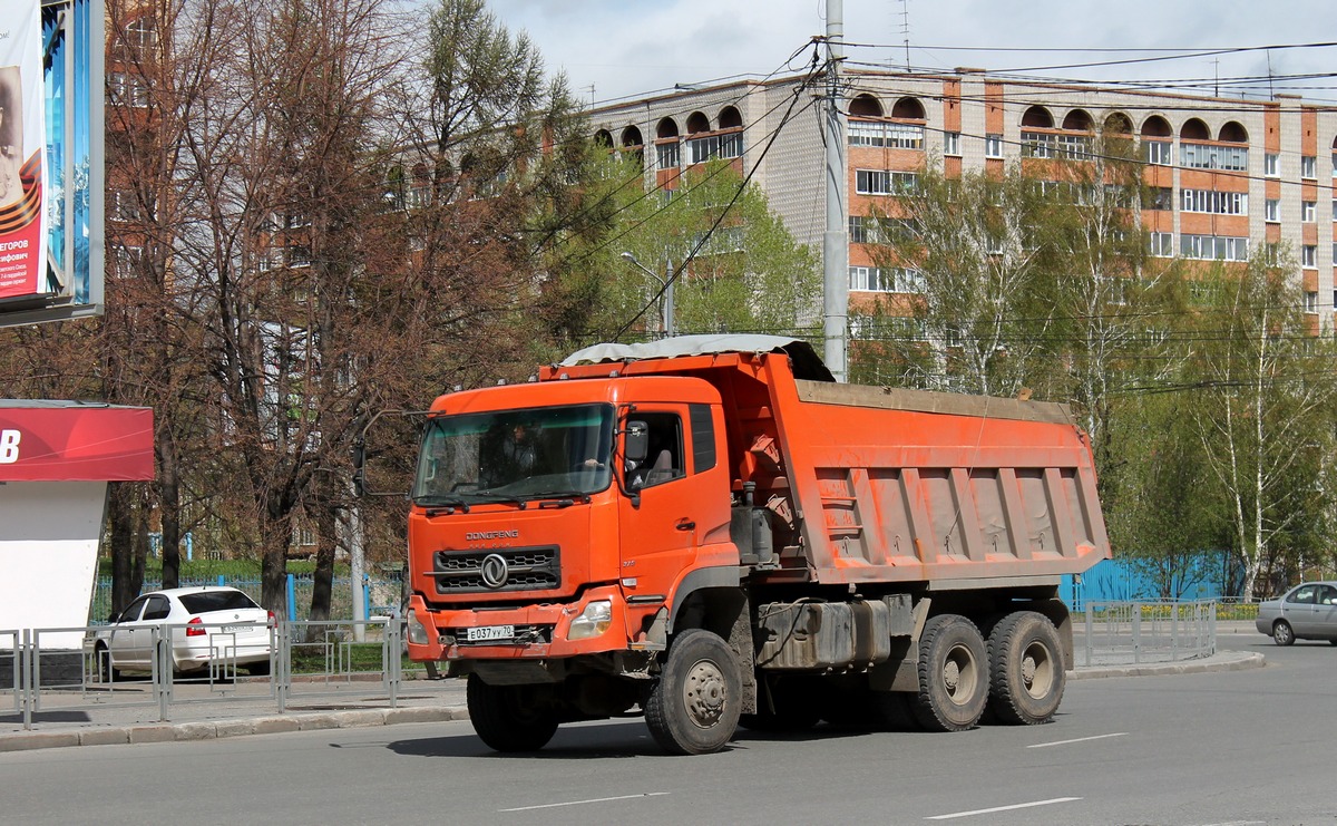 Томская область, № Е 037 УУ 70 — Dongfeng KC (общая модель)