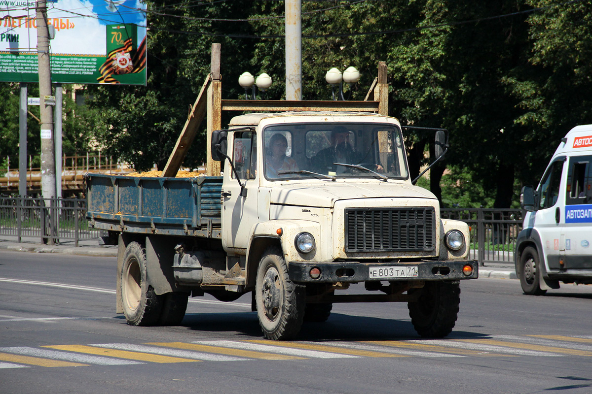 Тульская область, № Е 803 ТА 71 — ГАЗ-3307