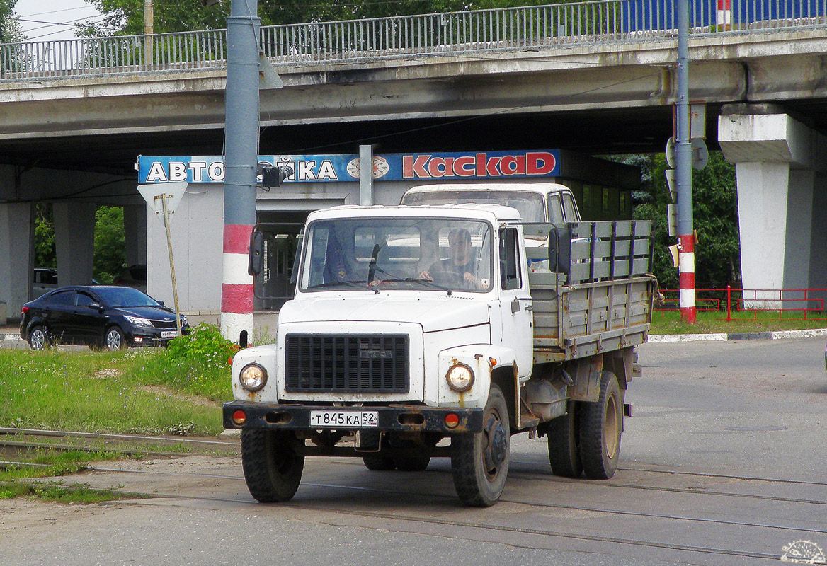 Нижегородская область, № Т 845 КА 52 — ГАЗ-33073