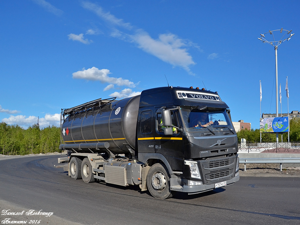 Мурманская область, № Р 757 МС 51 — Volvo ('2013) FM.420 [X9P]