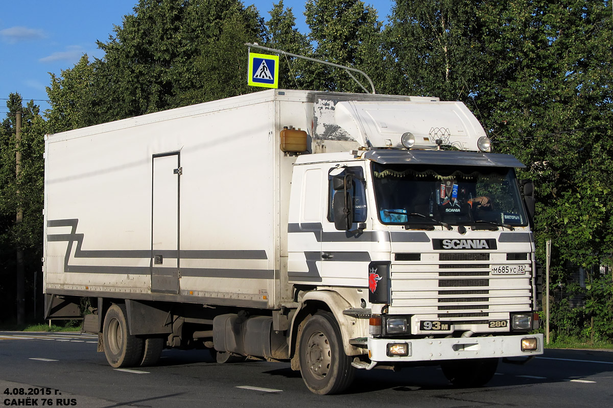 Брянская область, № М 685 УС 32 — Scania (II) R93M