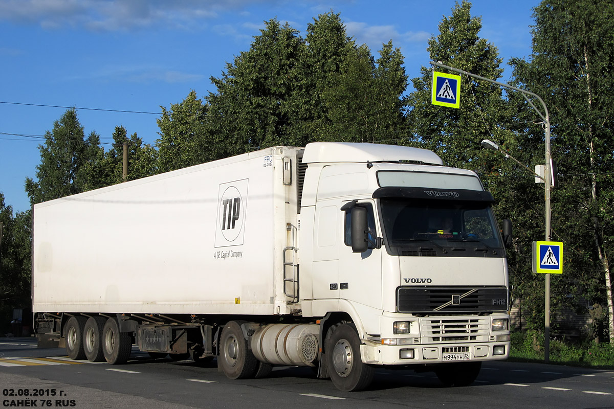Брянская область, № М 994 УН 32 — Volvo ('1993) FH12.420
