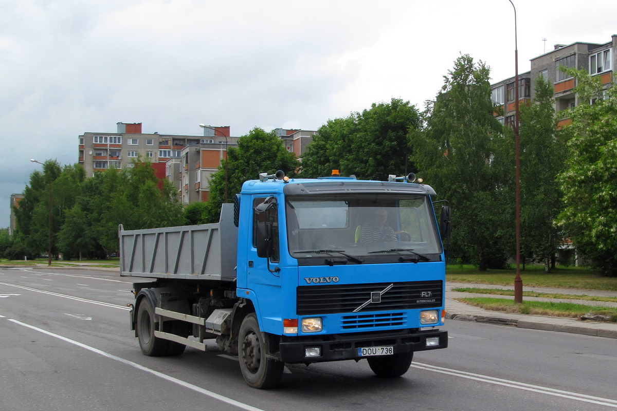 Литва, № DOU 738 — Volvo FL7