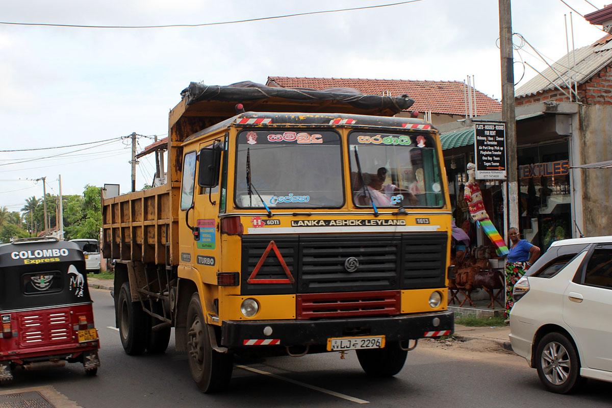 Шри-Ланка, № LJ-2296 — Lanka Ashok Leyland (общая модель)