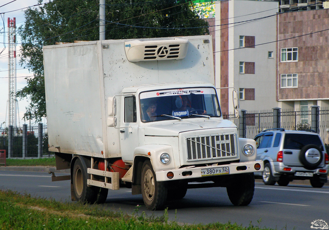 Нижегородская область, № У 380 РХ 52 — ГАЗ-3307