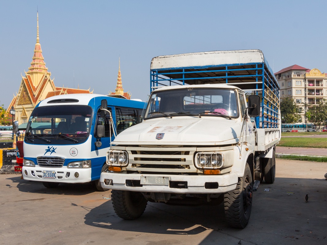 Камбоджа, № 01-6807 — Nissan Diesel (общая модель)