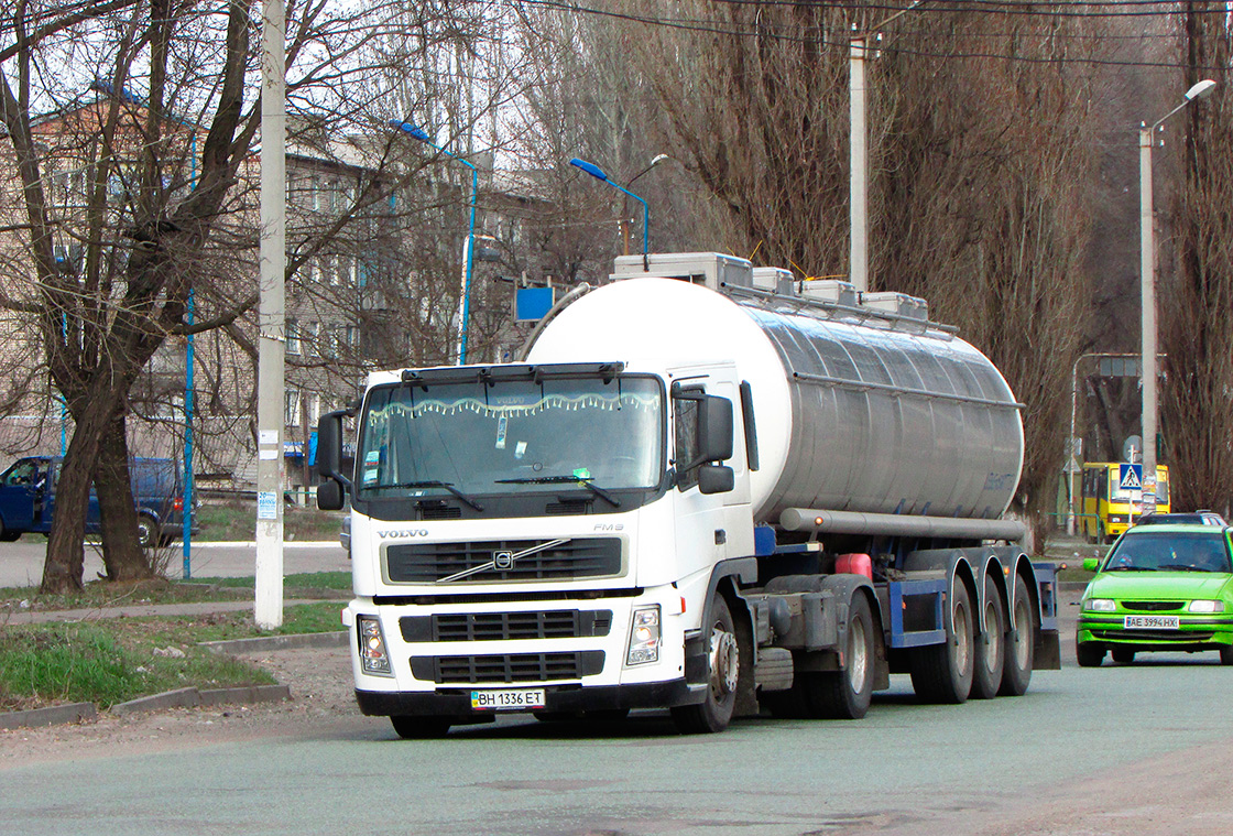 Одесская область, № ВН 1336 ЕТ — Volvo ('2002) FM9