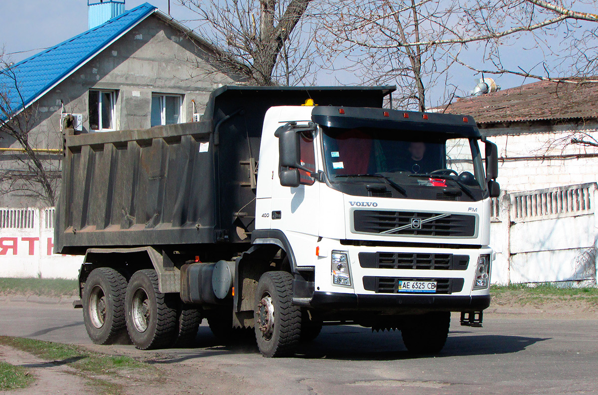 Днепропетровская область, № АЕ 6525 СВ — Volvo ('2002) FM12.400