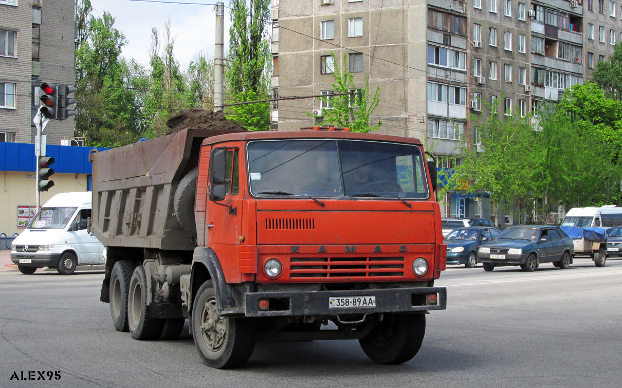 Днепропетровская область, № 358-89 АА — КамАЗ-55111 (общая модель)
