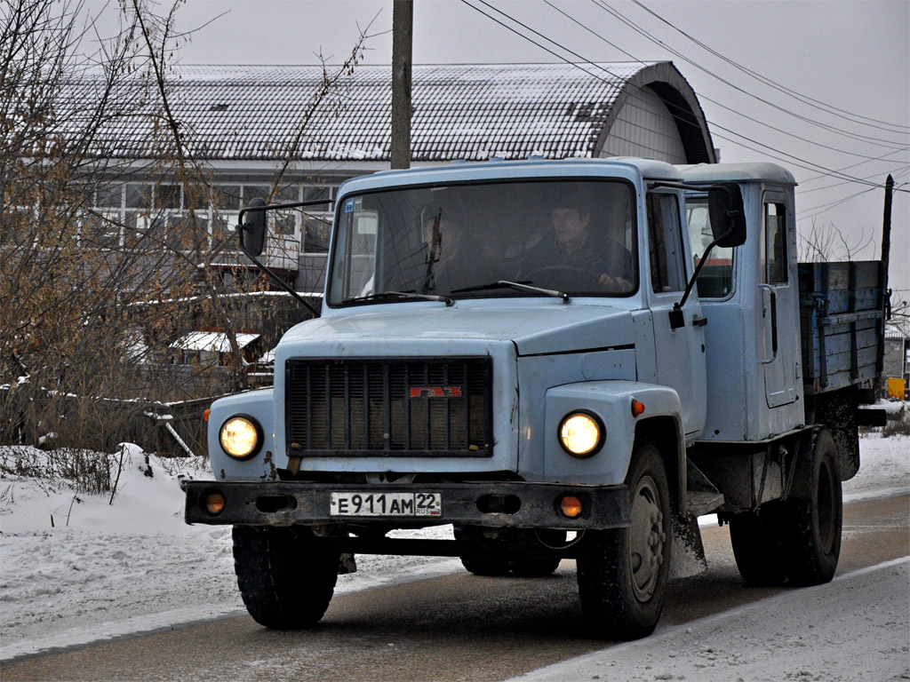 Алтайский край, № Е 911 АМ 22 — ГАЗ-3306