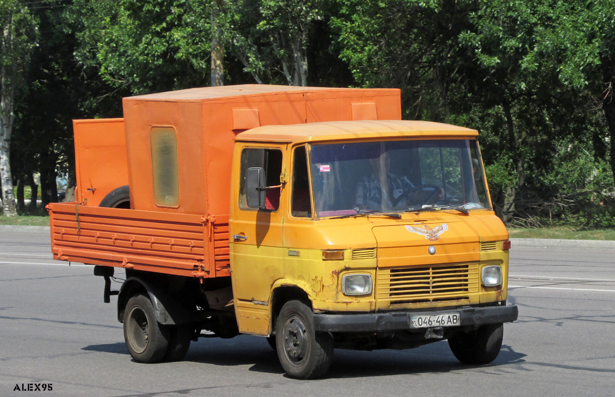 Днепропетровская область, № 046-46 АВ — Mercedes-Benz T2 ('1967)