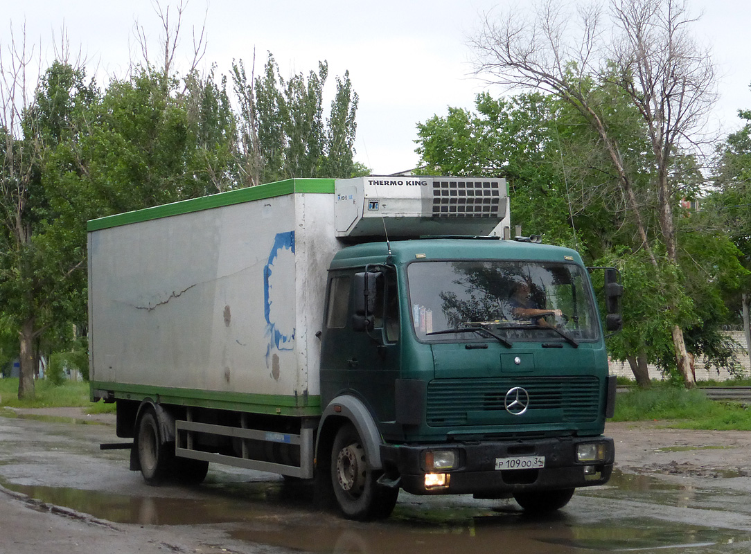 Волгоградская область, № Р 109 ОО 34 — Mercedes-Benz NG (общ. мод.)