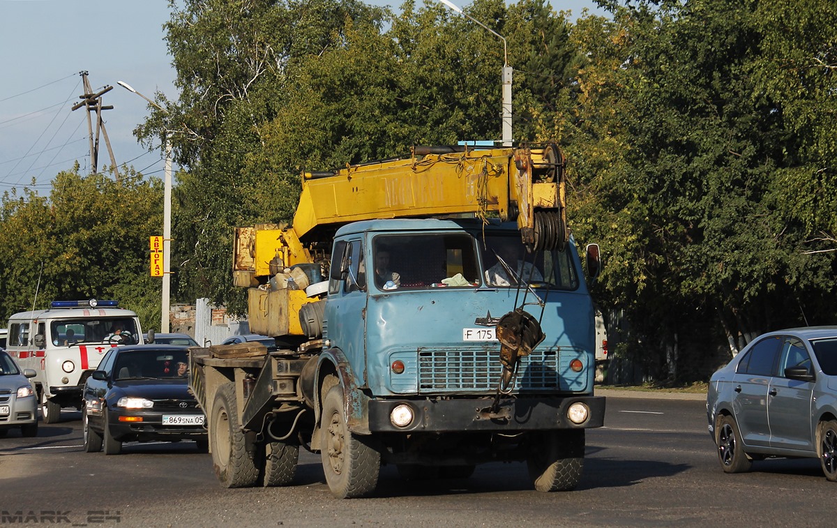 Восточно-Казахстанская область, № F 175 DMM — МАЗ-5334