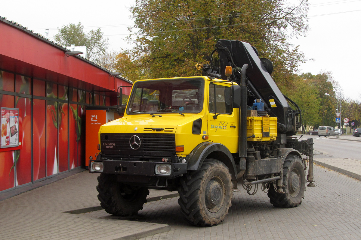 Литва, № B347R — Mercedes-Benz Unimog (общ.м)