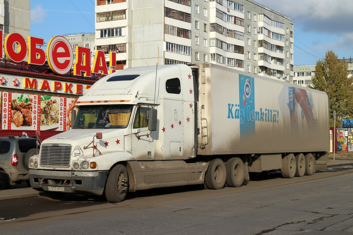 Омская область, № Н 317 УР 55 — Freightliner Century Class