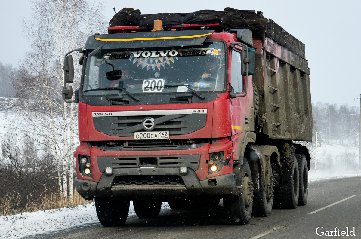 Кемеровская область, № О 200 ЕА 142 — Volvo ('2010) FMX.400 [X9P]
