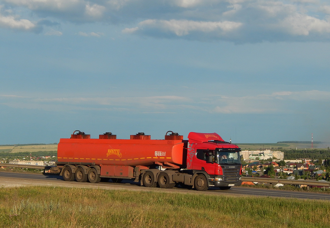 Саратовская область, № Р 818 РТ 64 — Scania ('2004, общая модель)
