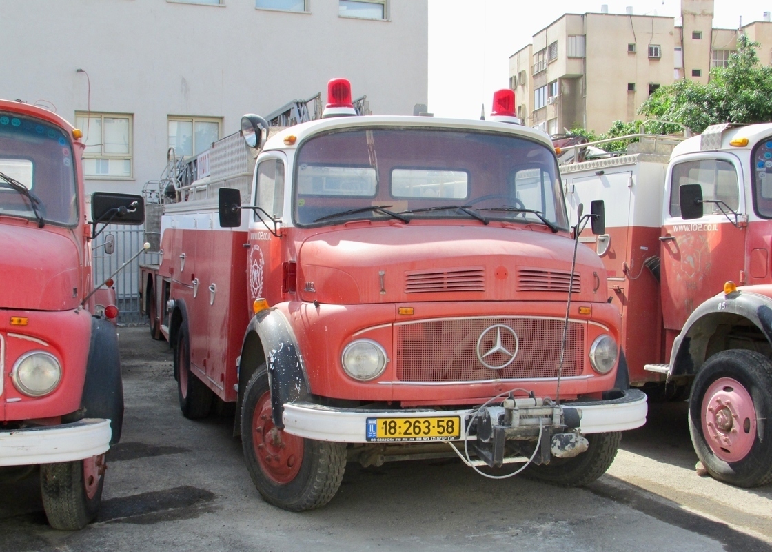 Израиль, № 18-263-58 — Mercedes-Benz LF 1113