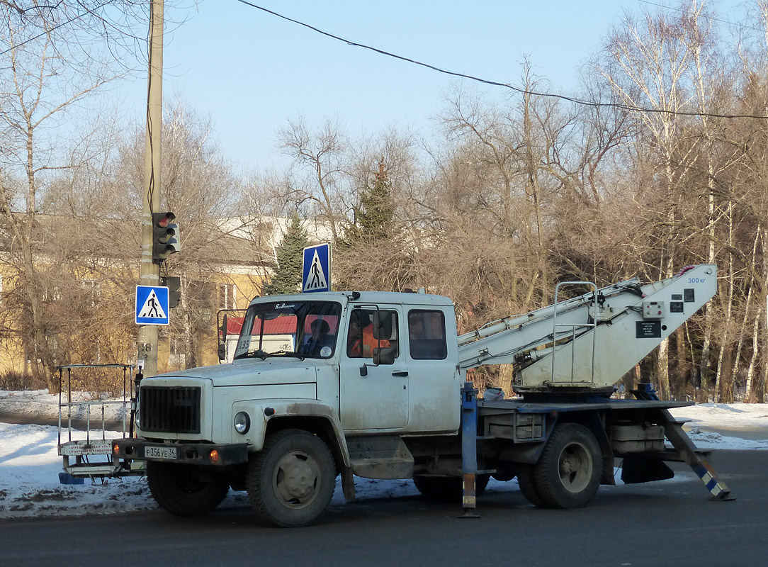 Волгоградская область, № 1135 — ГАЗ-3309