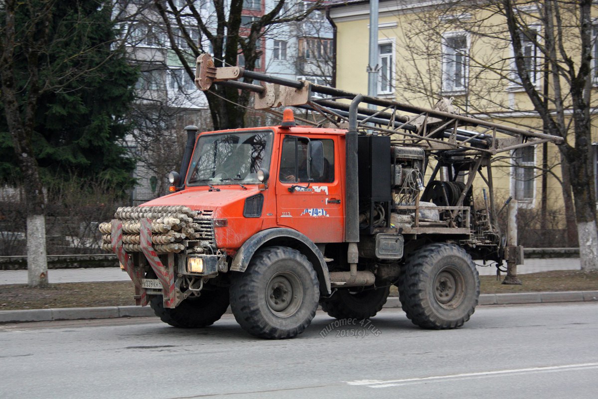 Ленинградская область, № Х 339 КН 47 — Mercedes-Benz Unimog (общ.м)
