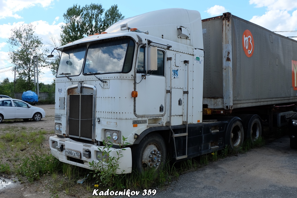 Московская область, № Т 686 СА 150 — Kenworth K100
