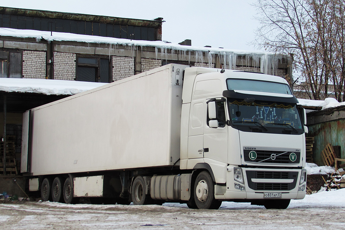 Ивановская область, № О 831 АР 37 — Volvo ('2008) FH.460