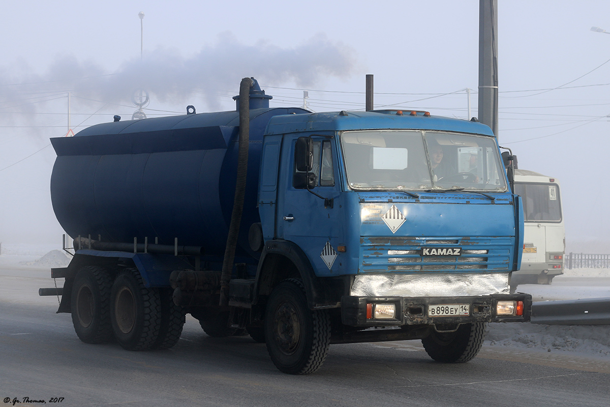 Саха (Якутия), № В 898 ЕУ 14 — КамАЗ-53215 (общая модель)