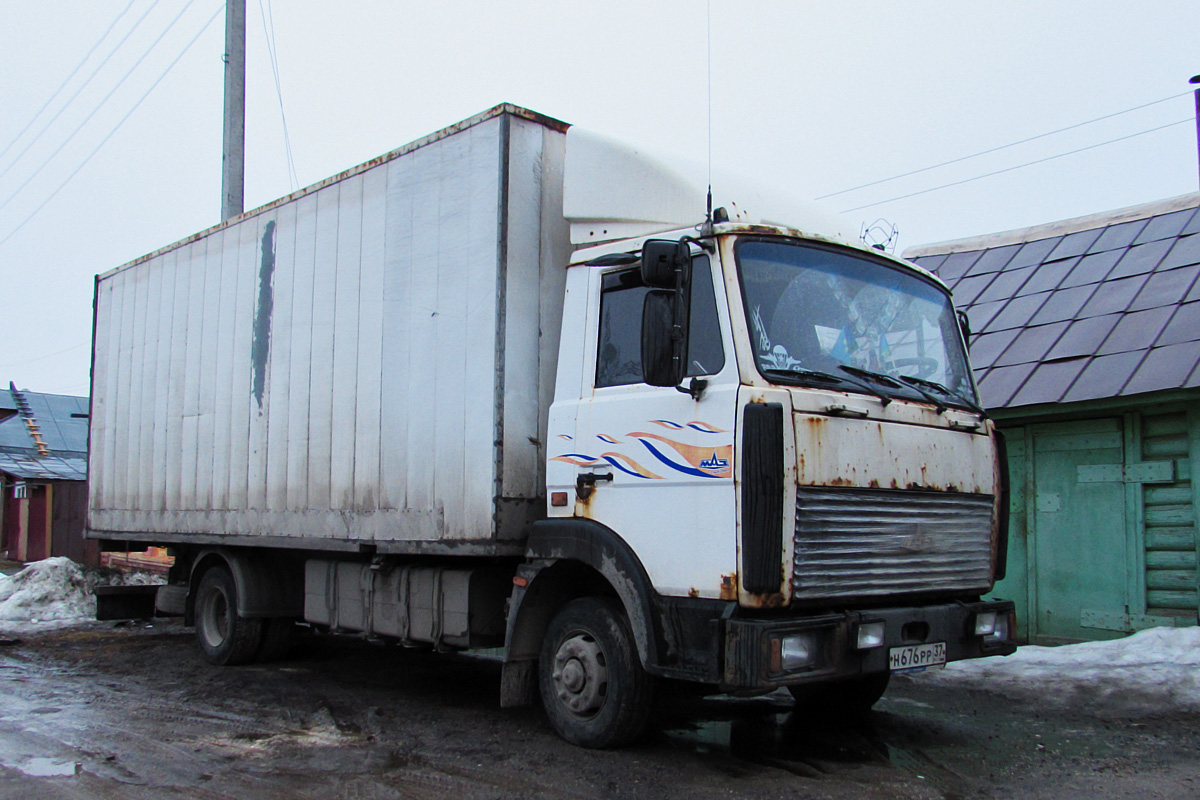 Ивановская область, № Н 676 РР 37 — МАЗ-437041