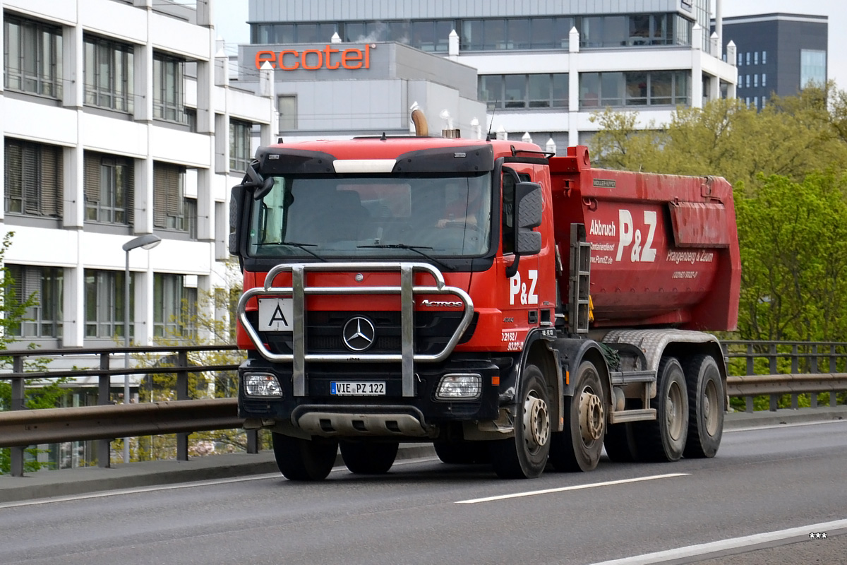Германия, № VIE-PZ 122 — Mercedes-Benz Actros ('2009) 4144