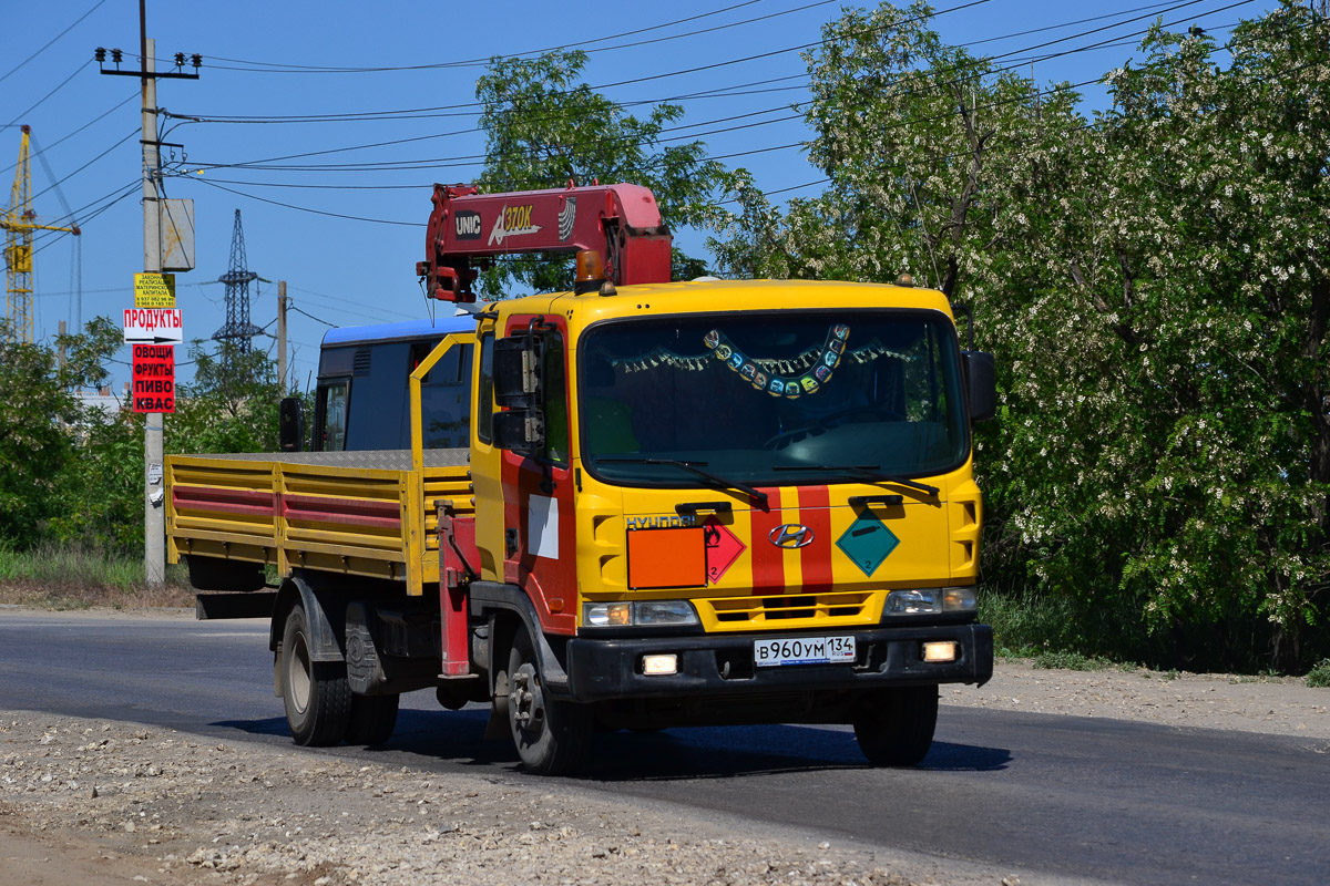 Волгоградская область, № В 960 УМ 134 — Hyundai Super Medium HD120