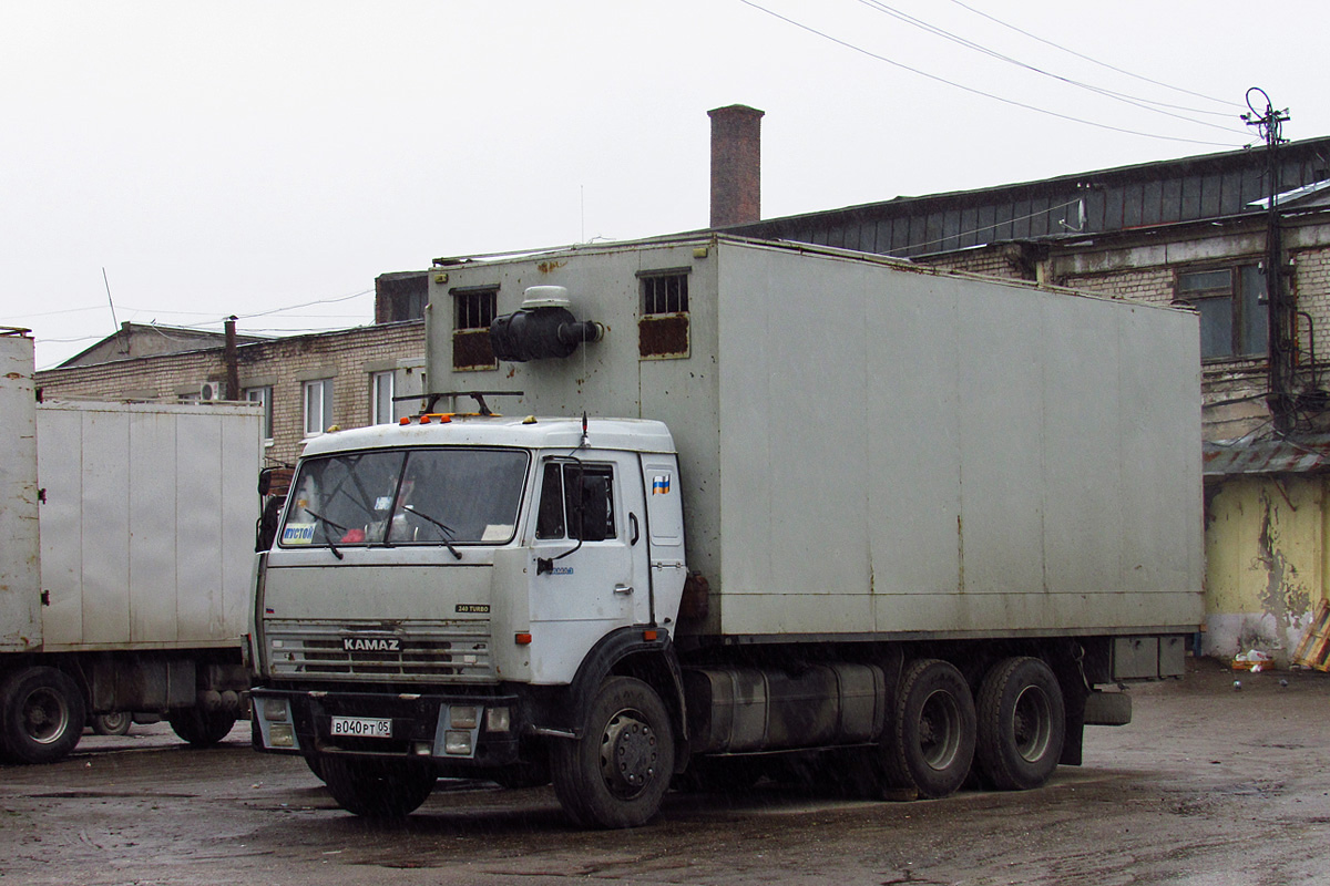 Дагестан, № В 040 РТ 05 — КамАЗ-53212