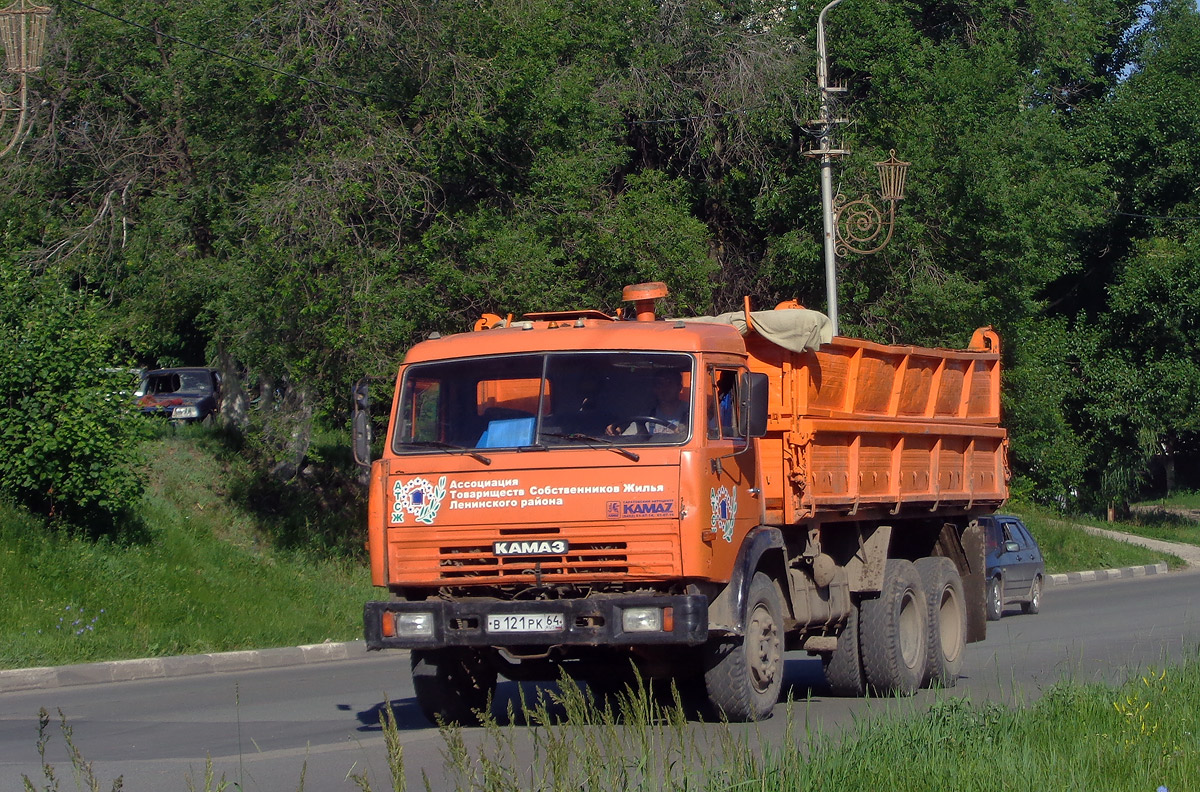 Саратовская область, № В 121 РК 64 — КамАЗ-53215 (общая модель)