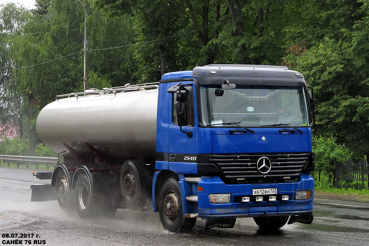 Краснодарский край, № А 612 ВН 123 — Mercedes-Benz Actros ('1997) 2540