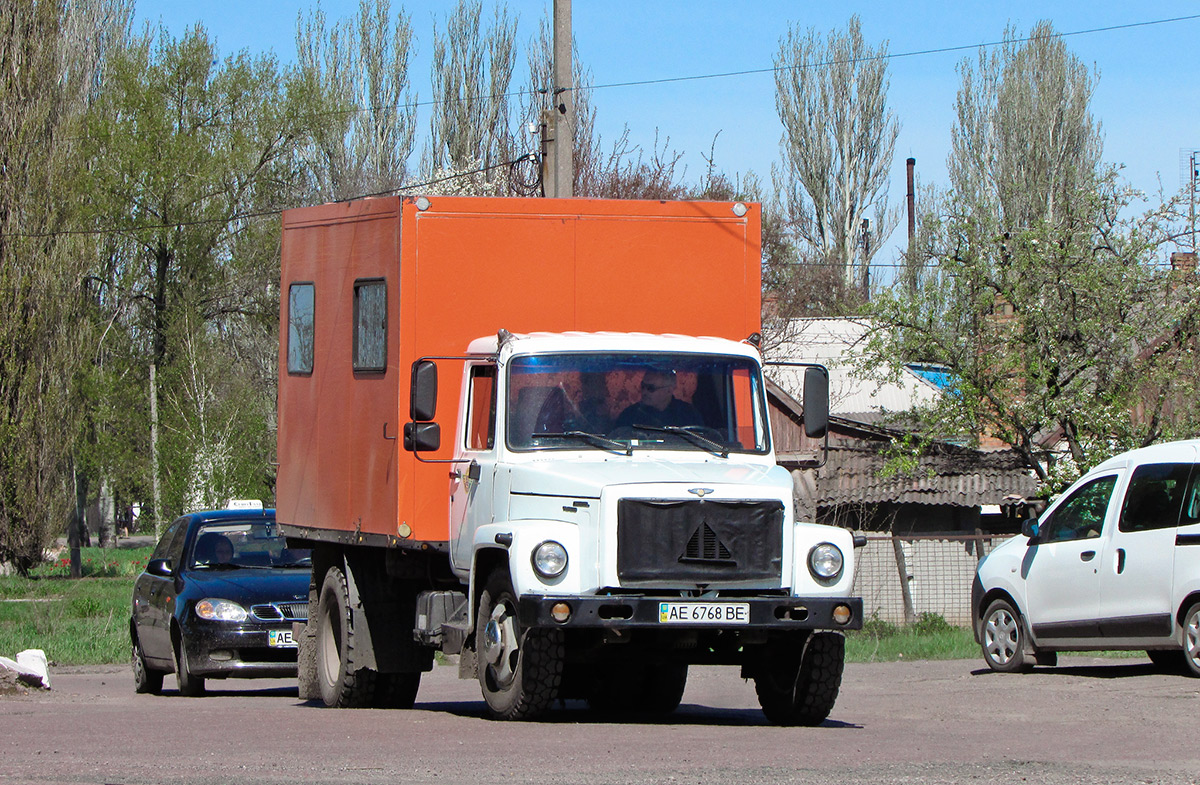Днепропетровская область, № АЕ 6768 ВЕ — ГАЗ-3309