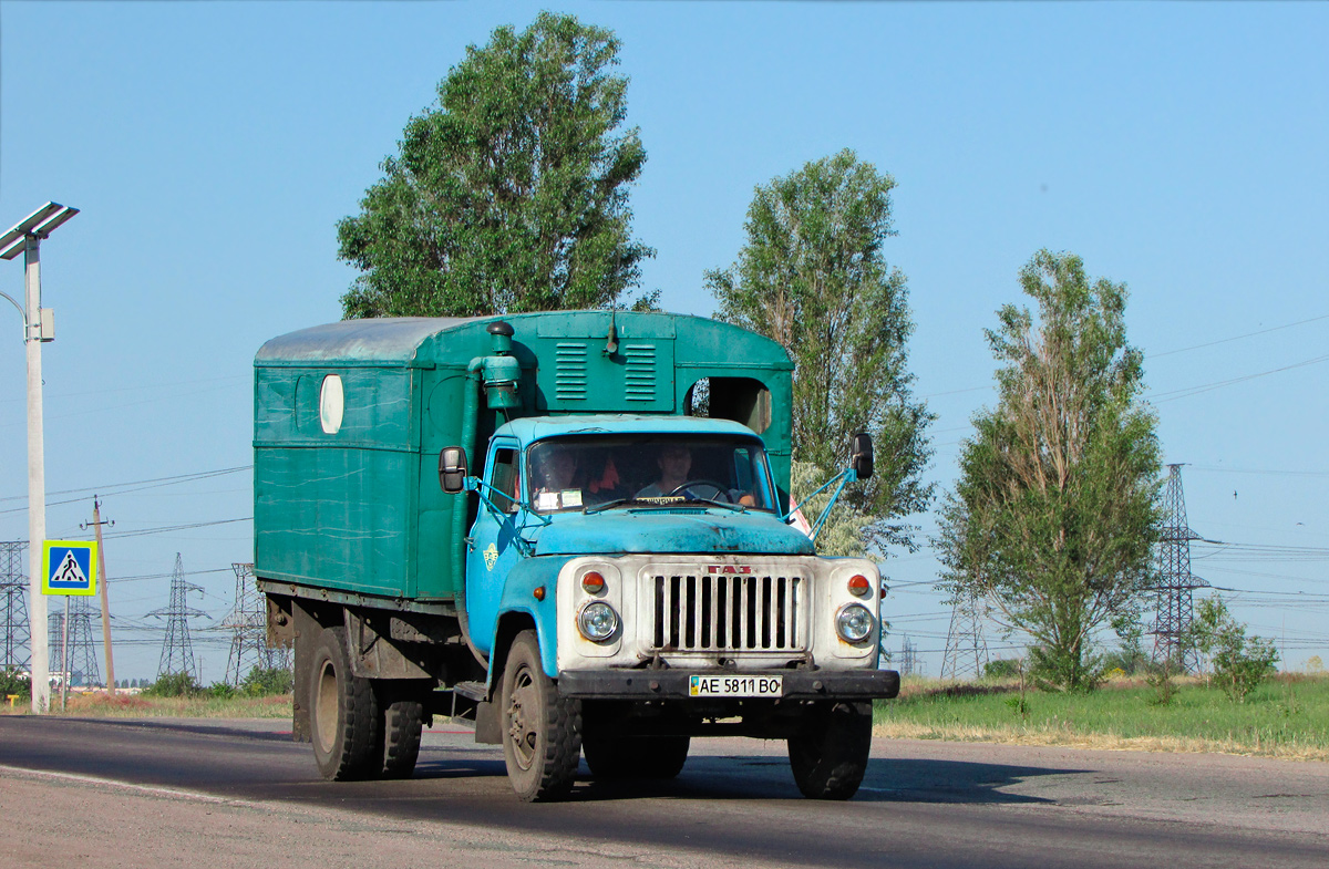 Днепропетровская область, № АЕ 5811 ВО — ГАЗ-53-12