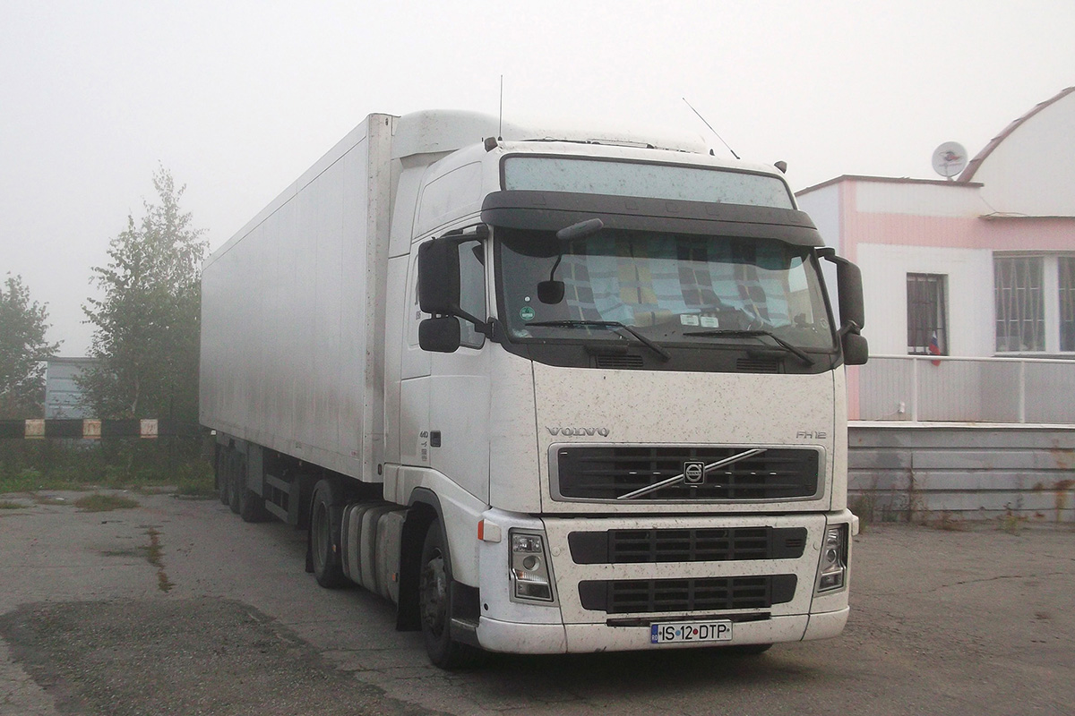 Румыния, № IS 12 DTP — Volvo ('2002) FH12.440
