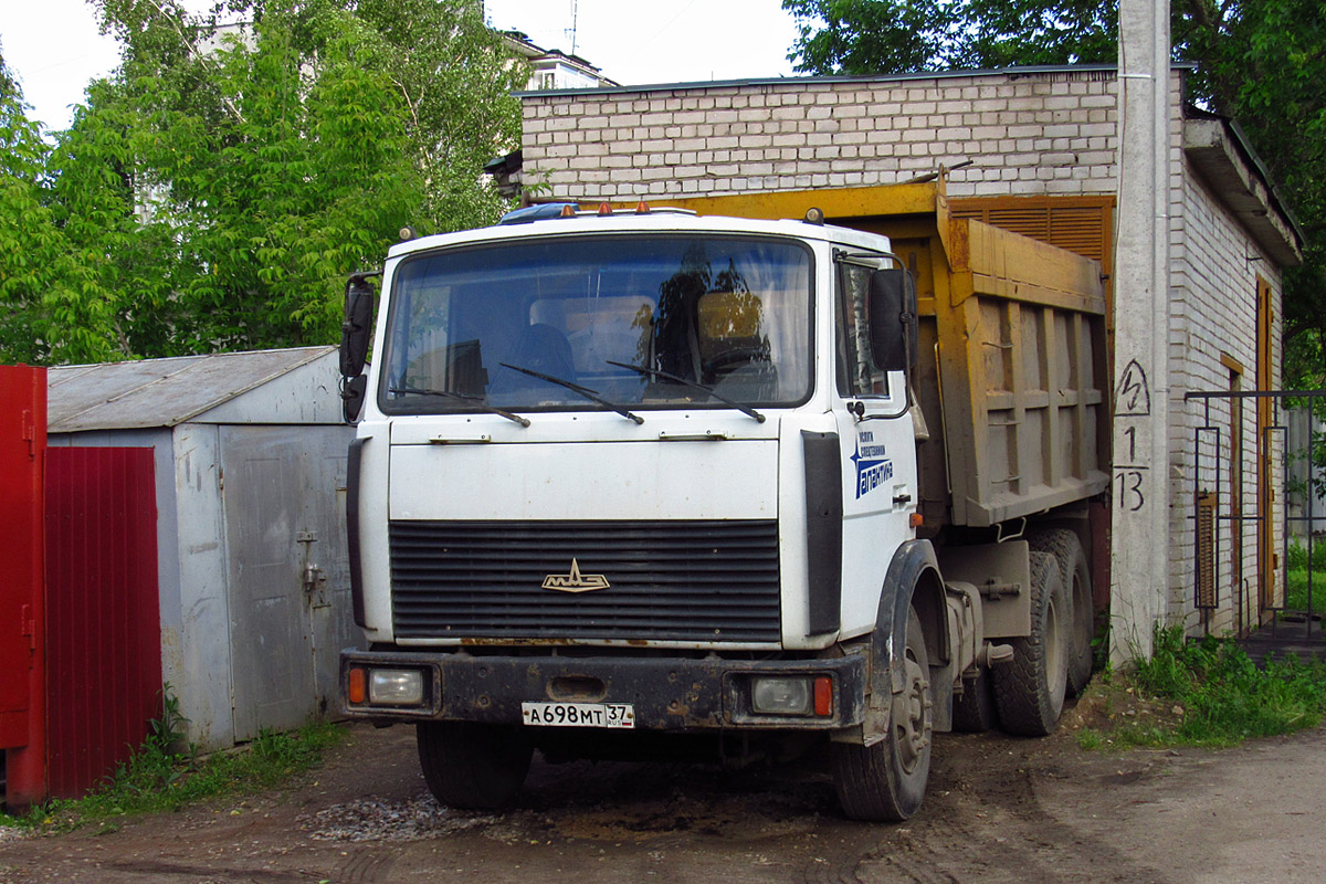 Ивановская область, № А 698 МТ 37 — МАЗ-5516 (общая модель)