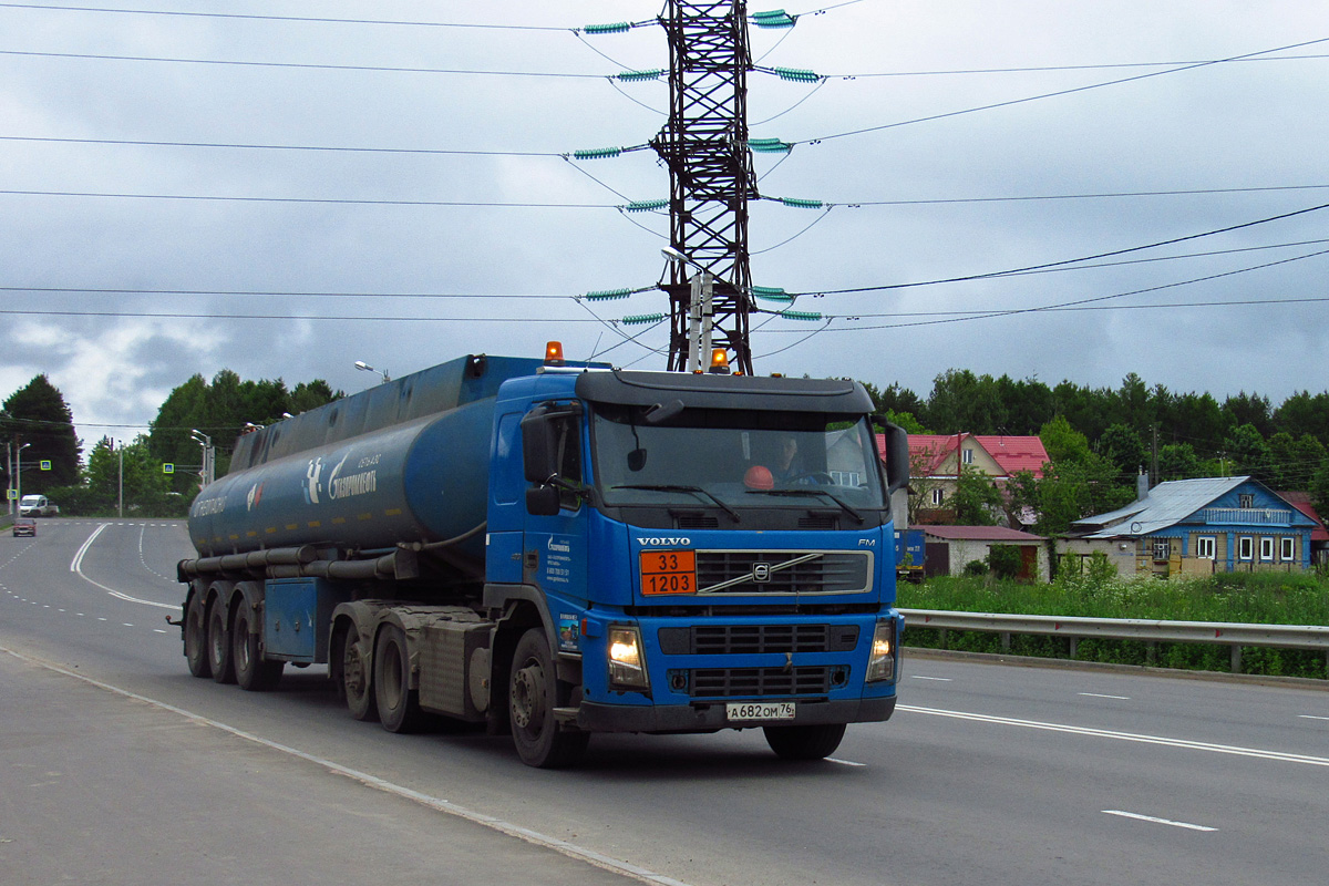 Ярославская область, № А 682 ОМ 76 — Volvo ('2010) FM.400 [X9P]